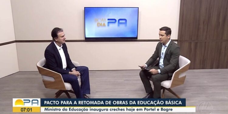 Com presença de ministro, duas creches e uma quadra poliesportiva são inauguradas no Marajó