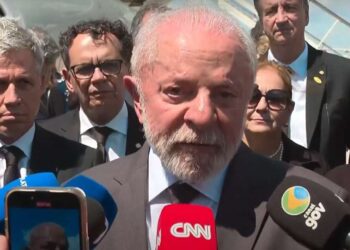 Lula dá entrevista após funeral do Papa Francisco no Vaticano | Política