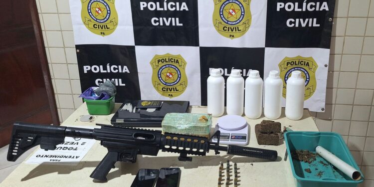 Polícia apreende fuzil feito em impressora 3D durante prisão de traficante de drogas no Pará