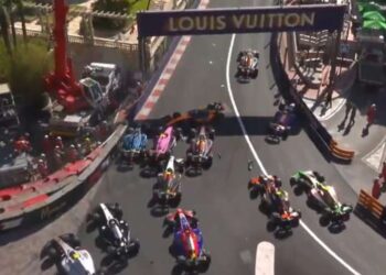 Acidente provoca sete abandonos ainda na primeira volta na etapa de Mônaco da Fórmula 2 | Esportes