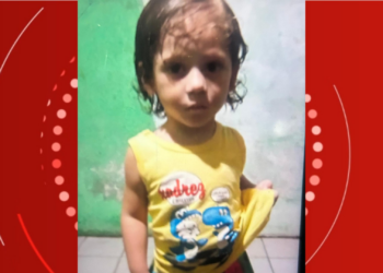 Bombeiros fazem buscas por criança que desapareceu em canal durante chuva na Grande Belém