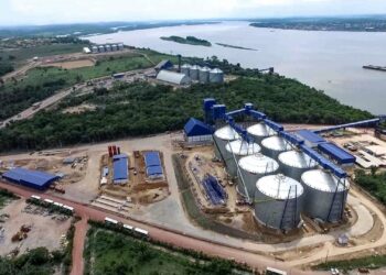 Caminhoneiros enfrentam congestionamento quilométrico para acessar porto de Miritituba, no PA | Pará