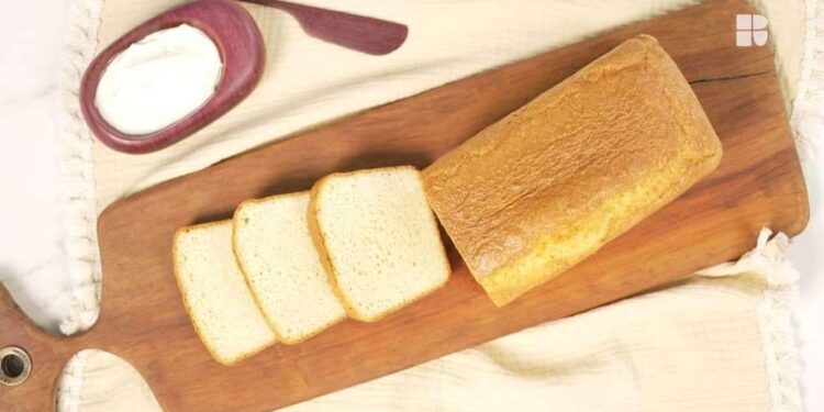 Como fazer pãozinho low carb no micro-ondas? Receita fica pronta em menos de 5 minutos | Receita