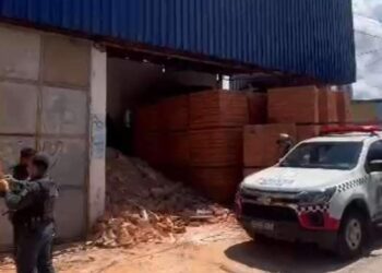 Corpo é encontrado em loja de materiais de construção no bairro da Pedreira, em Belém | Polícia
