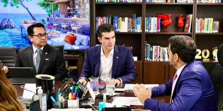 Governador Helder Barbalho discute regularização fundiária de terras produtivas em reunião na AGU | Pará