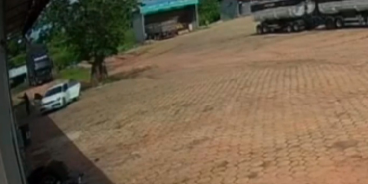 Homem é morto a tiros em posto de combustível em Mãe do Rio, no Pará