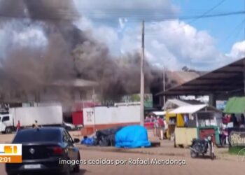 Incêndio atinge prédios e assusta moradores em Tomé-Açu no Pará | Pará