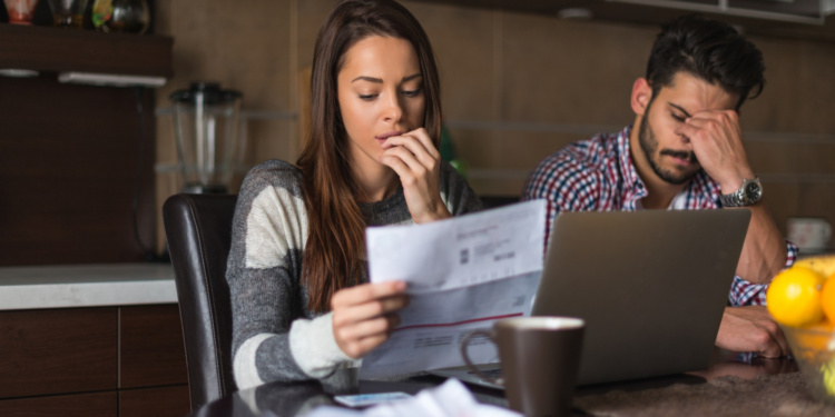 Independência ou liberdade financeira: como alcançar tranquilidade para realizar sonhos | Sicredi Gente que Coopera Cresce