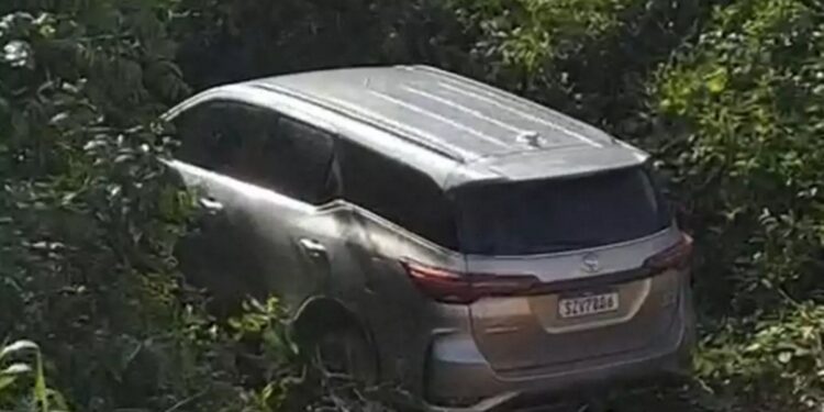 Médico é encontrado morto após carro cair em ribanceira na BR-010, em Ipixuna do Pará | Pará