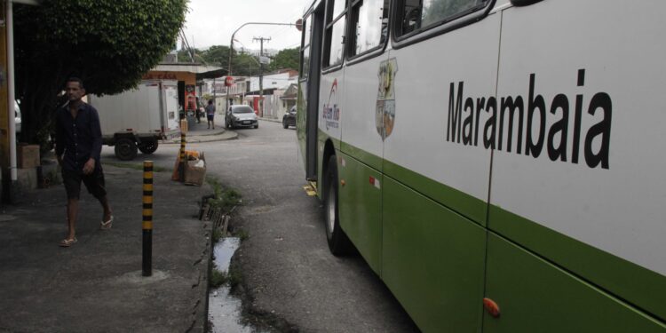Moradores da Marambaia, em Belém, sofrem com escassez de ônibus há mais de 5 anos e cobram providências | Pará