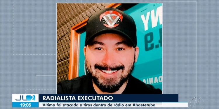 Quem era o radialista morto a tiros durante programa ao vivo no Pará