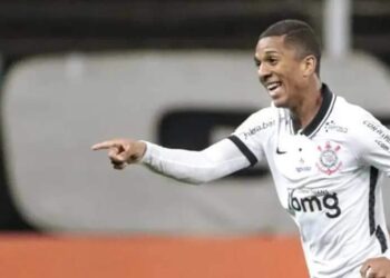 Remo tem interesse em atacante que disputa a Série A, diz jornalista | Remo