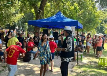 'Samba na Praça - Palco Livre': conheça o samba que pulsa na Praça da República, em Belém | Cultura