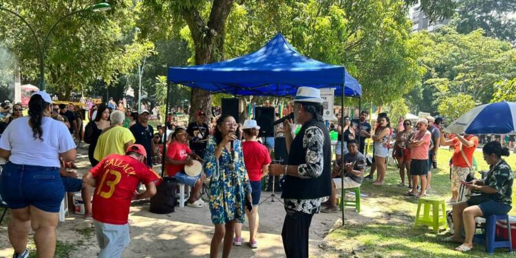 'Samba na Praça - Palco Livre': conheça o samba que pulsa na Praça da República, em Belém | Cultura