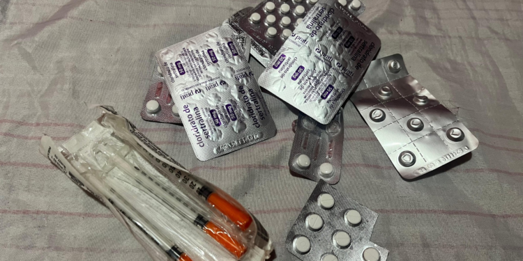 Babá teria dopado bebê de 11 meses por dias para não trabalhar, diz polícia; 'ele chegou a cochilar brincando, almoçando', relata pai