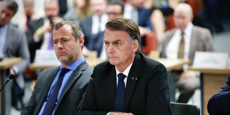 Bolsonaro afirma que 8 de Janeiro 'não configura golpe de Estado' em depoimento ao STF | Política