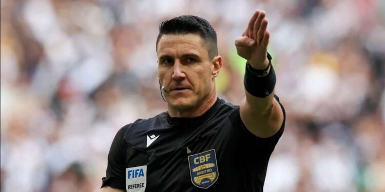 CBF define árbitro FIFA para o clássico Re-Pa deste sábado (21) | Esportes
