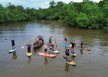 Do lixo ao recomeço: na Amazônia, projeto usa stand up paddle para limpar rios e recuperar vidas | Pará