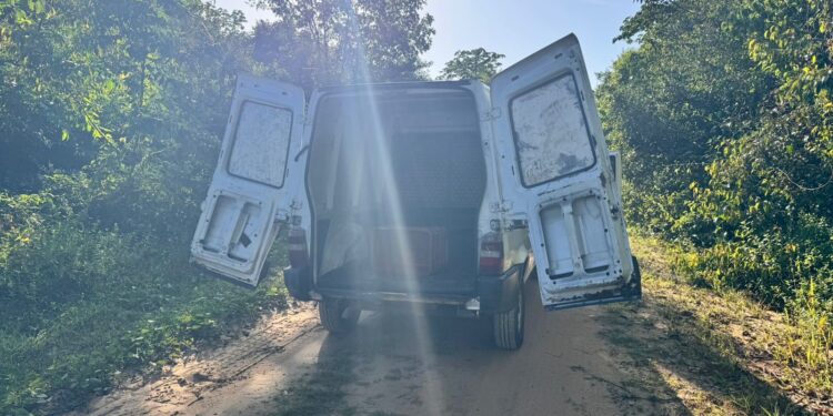 Dupla é presa após roubo de carga e perseguição em Belém