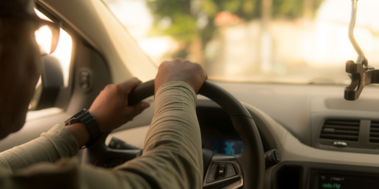 Férias de julho com tranquilidade: conheça o Seguro Auto do Sicredi