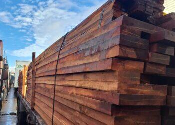 Fiscalização apreende mais de 24 metros cúbicos de madeira serrada em Breves, no Pará