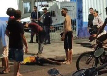 Homem é executado a tiros e deixado em frente a unidade de saúde no Tapanã | Polícia