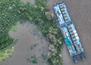 Hospital da FAB montado em flutuante na Amazônia atende mais de 37 mil pessoas