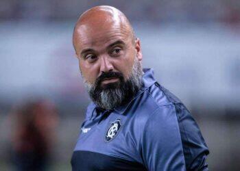 Interino, Flávio Garcia vê Remo no caminho certo: 'A engrenagem está muito boa' | Remo