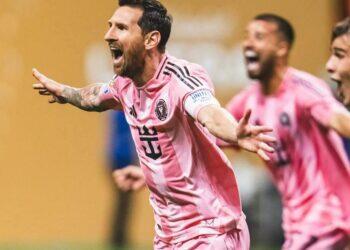 Messi reencontra PSG após passagem frustrante por equipe francesa ao lado de Neymar e Mbappé | Esportes