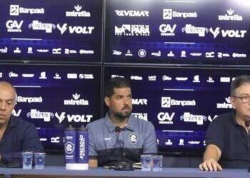 'Momento que marca a minha carreira', diz António Oliveira em apresentação oficial no Remo | Remo