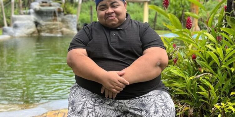 Morre humorista Gordinho Maniçoba aos 27 anos, no Pará