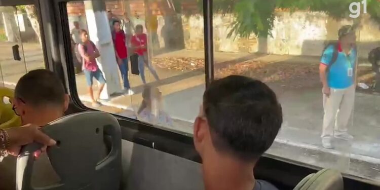 Ônibus de Outeiro, em Belém, têm itinerário alterado, mas passageiros reclamam que mudança não é cumprida