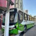 Ônibus desgovernado invade calçada e bate em poste na ladeira da Doca, em Belém