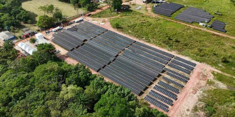 Pará inaugura usina solar com economia mensal de R$ 65 mil e foco em sustentabilidade | Economia
