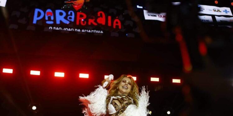 Parárraiá 2025 se despede com forró, calypso e sofrência neste domingo | Belém