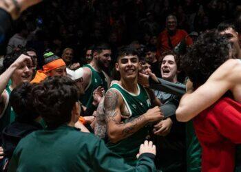 Partida de basquete na Argentina é definida com ponto no último segundo; veja | Mais Esportes