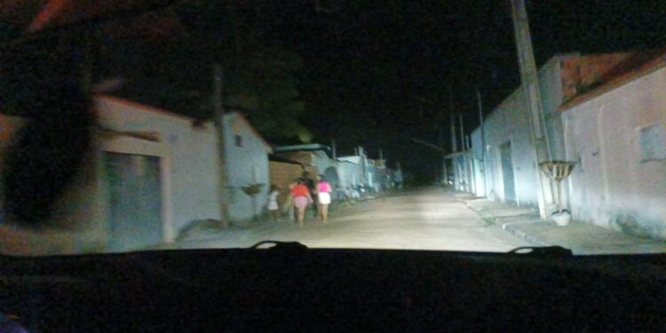 Queda de árvore provoca apagão em Dom Eliseu e Rondon do Pará; hospitais e escolas ficam às escuras | Pará
