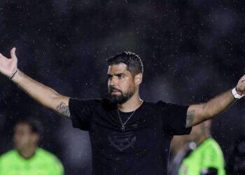 Remo encaminha a contratação de técnico português para a sequência da Série B | Remo