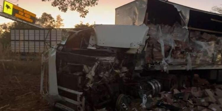 Acidente com micro-ônibus da UFPA: estudante recebe alta hospitalar em Goiânia | Pará