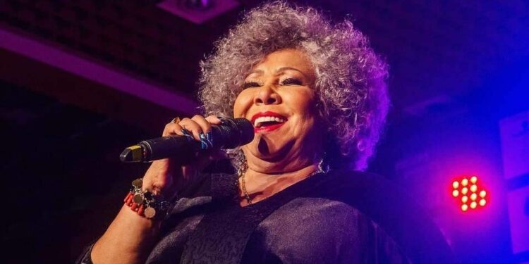 Alcione fala sobre 'crush' em Alexandre de Moraes, uso de maconha e poliamor | Brasil