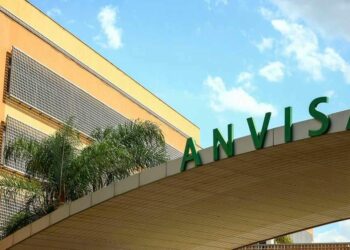 Anvisa proíbe comercialização de medicamentos e complemento alimentar | Brasil