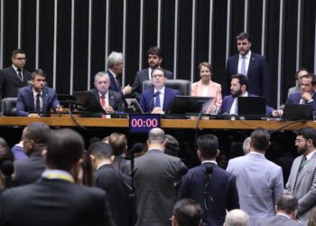 Após veto de Lula, Pará pede que TSE determine novas regras para número de deputados na Câmara