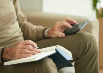 Aposentados têm até 14 de novembro para aderir ao plano de devolução | Economia