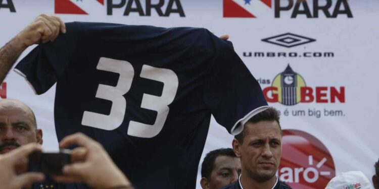 Camisa 33 do Remo tem peso simbólico, mas desempenho abaixo do esperado | Remo