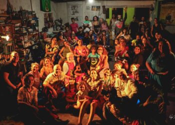 Circuitos de arte levam teatro, exposições e contações de histórias a bairros da periferia de Belém