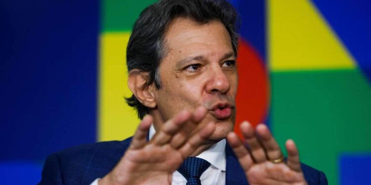 Devemos levar a sério reversão de tributos; houve redução para super-ricos no mundo, diz Haddad | Economia