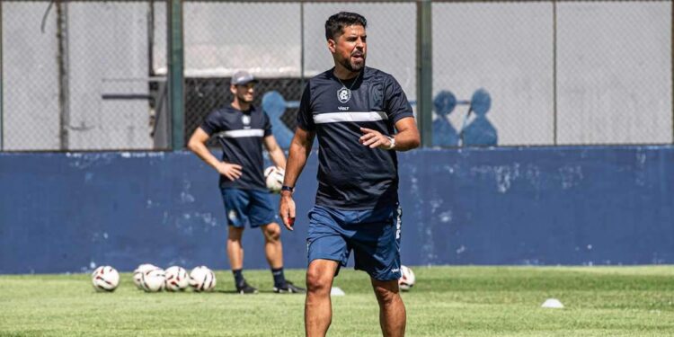 'É o jogo mais difícil do Remo até agora', diz António Oliveira sobre reencontro com Cuiabá | Remo