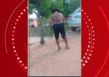 Homem arrasta e agride cachorro com corrente em Marabá; VÍDEO