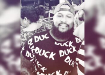 Homem é espancado até a morte em bar em Balneário Camboriú; esposa diz que ele foi agredido após defender amiga de assédio | Santa Catarina