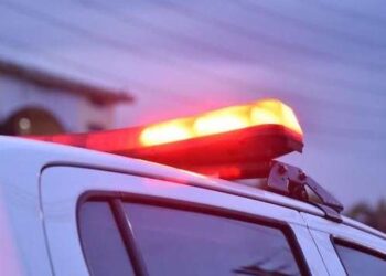 Homem morto é encontrado em banco de praça em Paragominas | Polícia